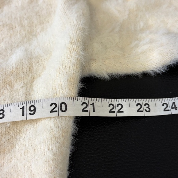 Royal + Reese Star Sweater Boat Neck Cream Jumper Comfy Soft Sz S - Picture 7 of 8